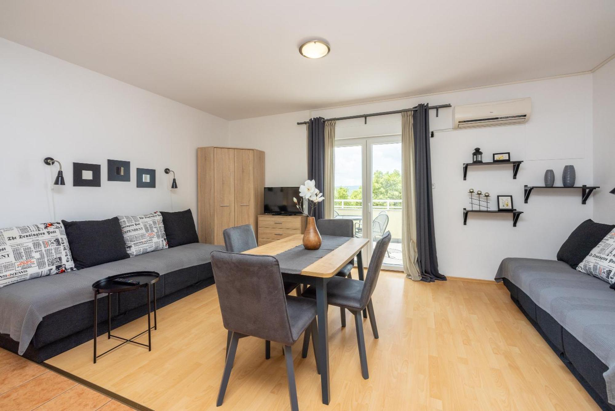 Apartments Claudia Crikvenica Zewnętrze zdjęcie