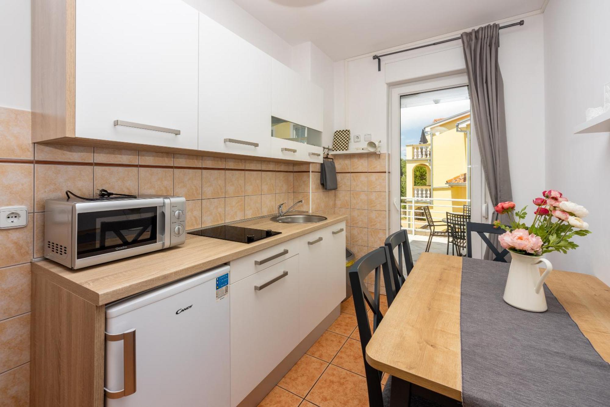Apartments Claudia Crikvenica Zewnętrze zdjęcie