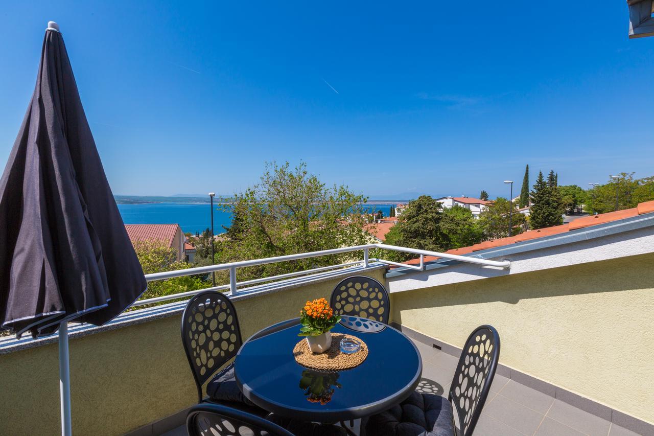 Apartments Claudia Crikvenica Zewnętrze zdjęcie