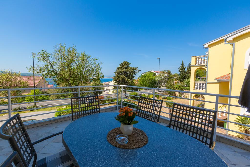 Apartments Claudia Crikvenica Zewnętrze zdjęcie